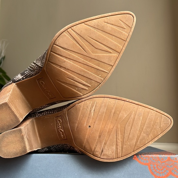 ๐ Carlos By Carlos Santana Lydia Ankle Boots - Picture 9 of 13